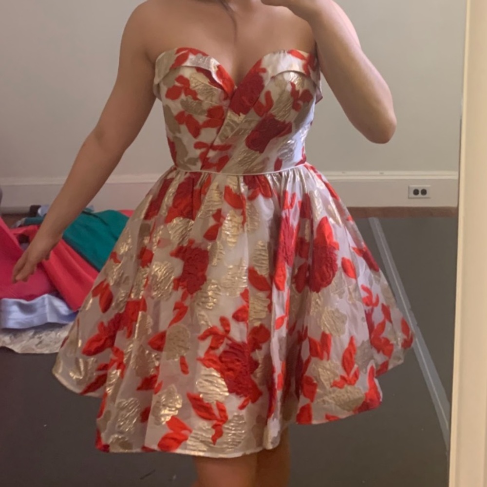 Fun Strapless Sweatheart Neckline Mac Duggal Cocktail Dresss